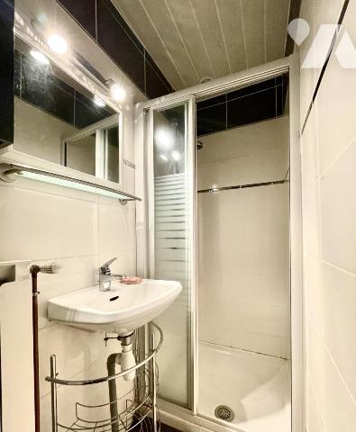 CHARMANTE MAISON DE BOURG  TERMES 48