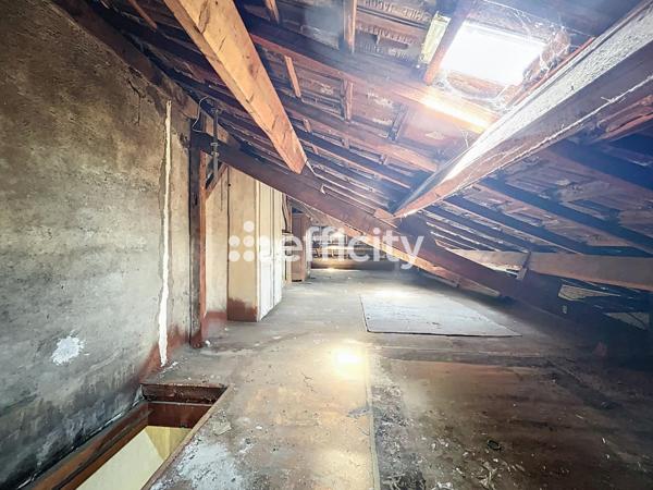 Maison 7 pièces - 480 m² Exclusivité