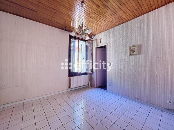 Maison 7 pièces - 480 m² Exclusivité