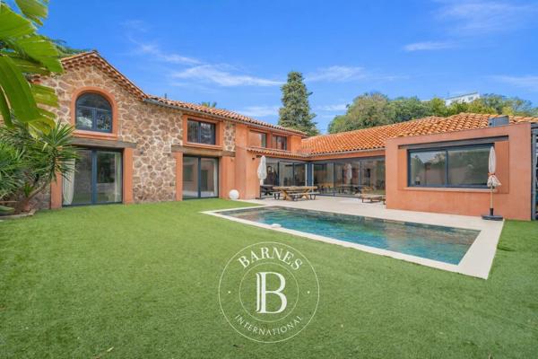 Saint-Raphaël, Villa 6 Chambres -  280 m² à vendre