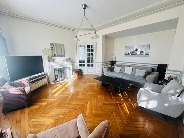 Maison de caractère Vitré Centre-Ville 257m²