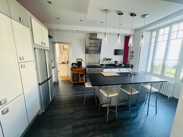 Maison de caractère Vitré Centre-Ville 257m²