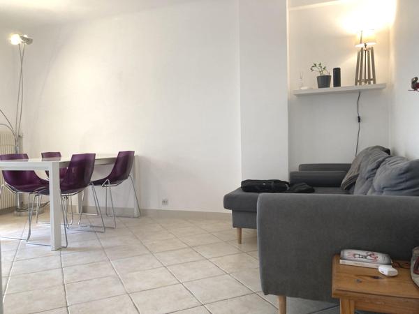 Appartement en plein centre ville entre Antibes et Juan-Les-Pins