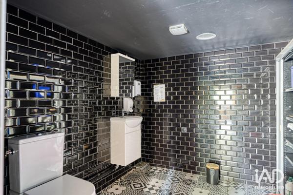 Location boutique/local commercial 100 m² Juziers