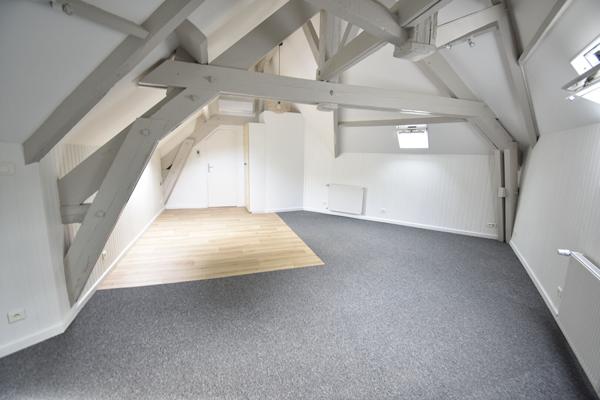 Appartement T2, rénové.