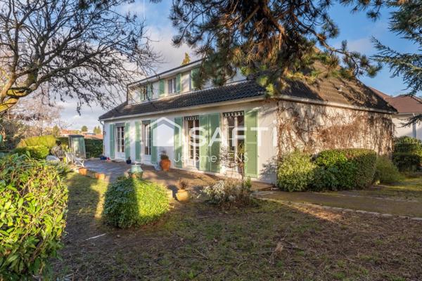 Calme, volumes et fort potentiel à Mareil-Marly