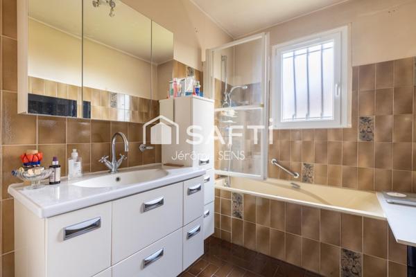 Calme, volumes et fort potentiel à Mareil-Marly