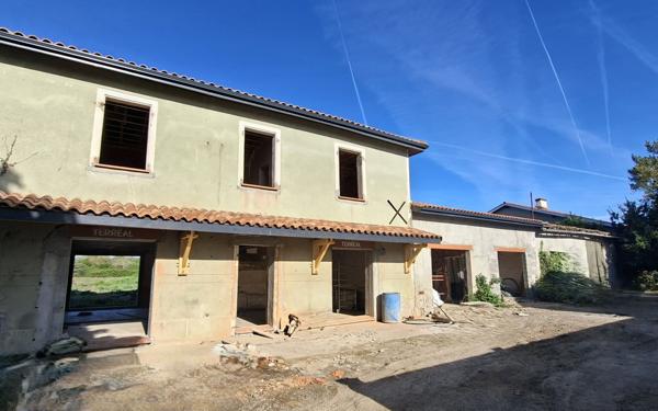 Maison à vendre    5 pièces •  Bressols