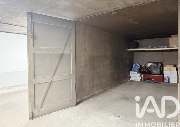 Parking à vendre 75 m² Paris 14