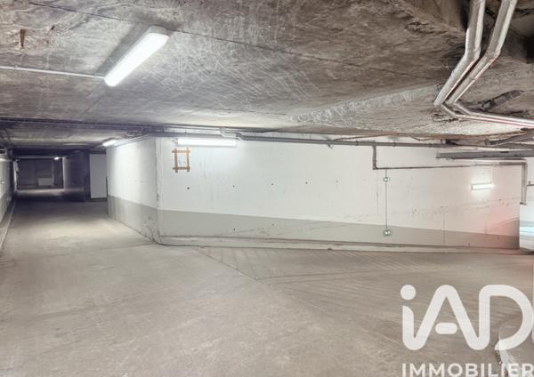 Parking à vendre 75 m² Paris 14