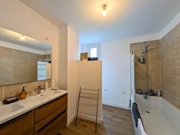 Maison à vendre 3 pièces LA TESSOUALLE (49)