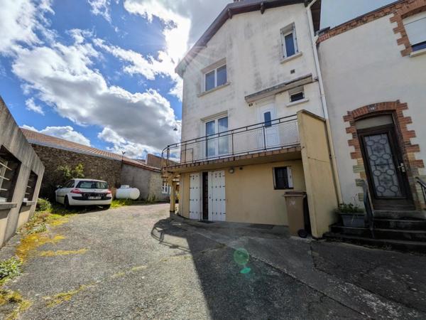 Maison à vendre 3 pièces LA TESSOUALLE (49)