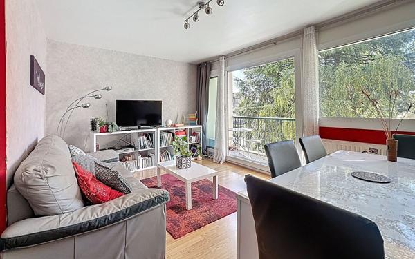 Appartement à vendre    3 pièces • 65 m2 Pau