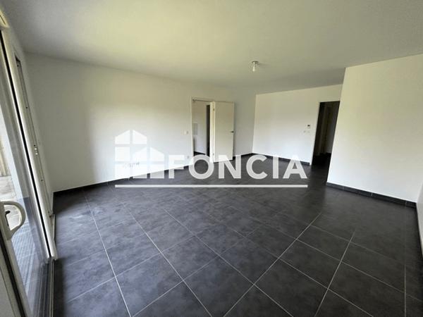 Location Appartement 3 pièces 78.36 m² - 12-14-16 RUE LOUIS ARAGON Grenoble 38100