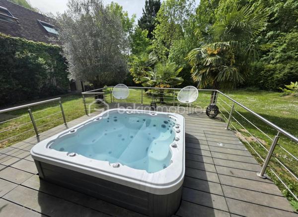 Maison de 367 m²
