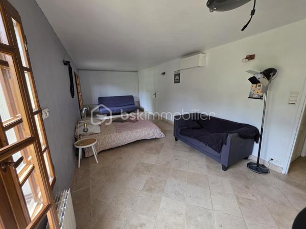 Maison de 367 m²