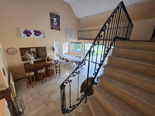Maison de 367 m²