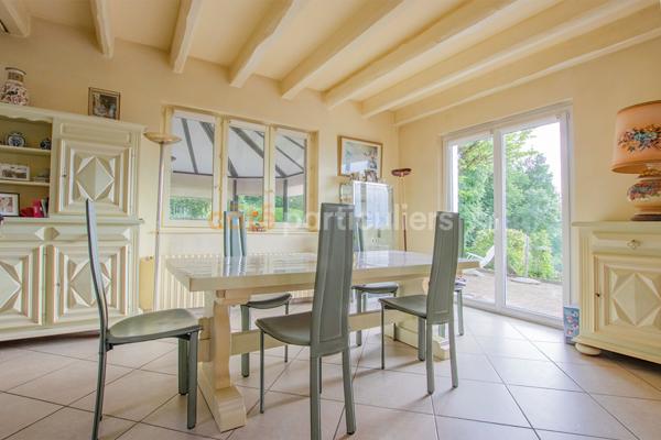 Vente
                Maison191 m² - 5 Pièces -
                    SAINT CERGUES (74140)