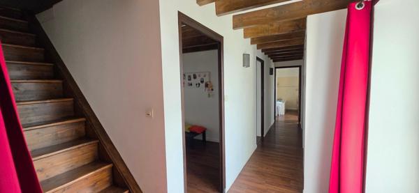 Maison 125m² sans travaux, 3 chambres, 3000m² de terrain.