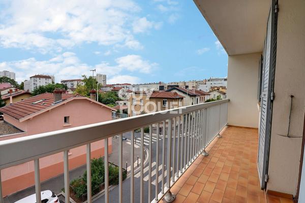 Appartement T3 avec balcon - Entre les métros Jean Jaurès et Debourg