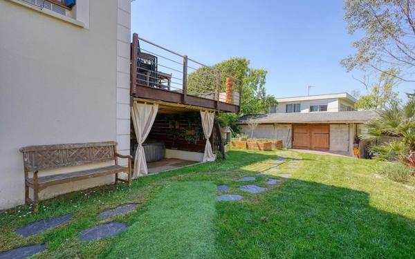Maison à vendre    5 pièces • 148 m2 Cachan