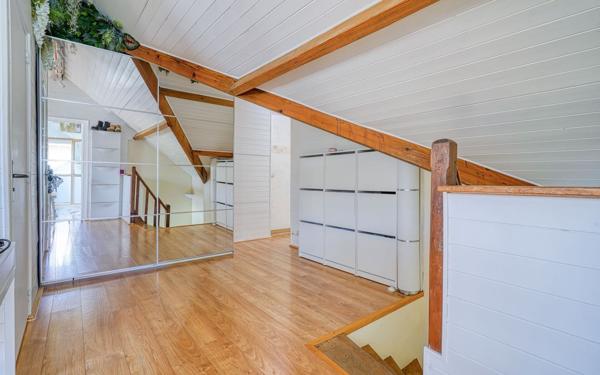 Maison à vendre    5 pièces • 148 m2 Cachan