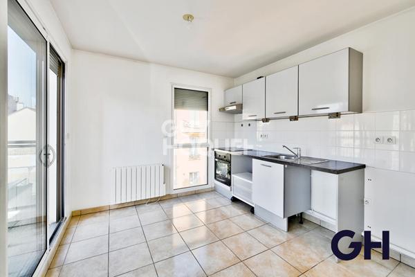 Appartement 4 pièces 86 m2 avec terrasse et garage en sous-sol