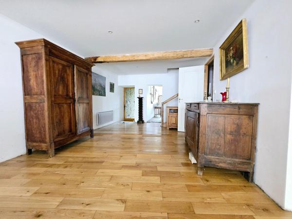 Maison à CINTEGABELLE, 31550 - 4 pièces 97m²