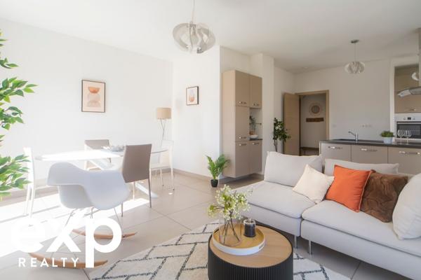 Dernier étage – Terrasse exceptionnelle de 100 m² – Vue dégagée – Pigonnet