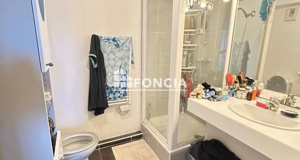 À vendre Appartement 3 pièces 45 m² - Marseille 13008