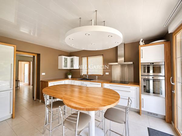 A VENDRE - NORMANDIE - GONNEVILLE-SUR-HONFLEUR - PROPRIÉTÉ CONTEMPORAINE