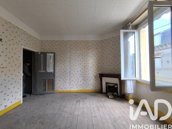 Immeuble à vendre 318 m² La Courtine