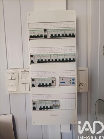 Immeuble à vendre 318 m² La Courtine