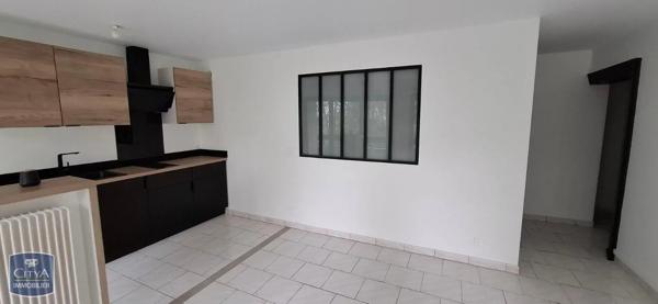 Appartement à louer 2 pièces 41.73m² Le Coudray-Montceaux (91830)