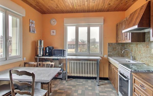 Maison à vendre    4 pièces •  Louhans