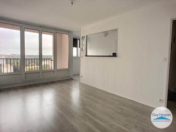 Appartement 2 pièces à COMPIEGNE (60200).