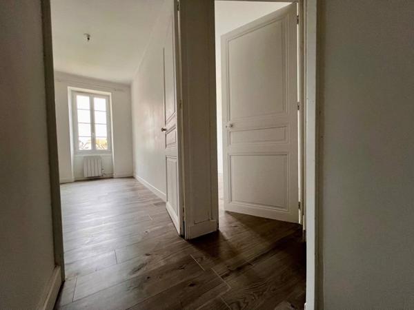 REF A3-40 - SAINTES RIVE DROITE  - TYPE 3