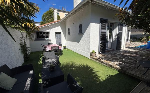 Maison à vendre    7 pièces •  Billère