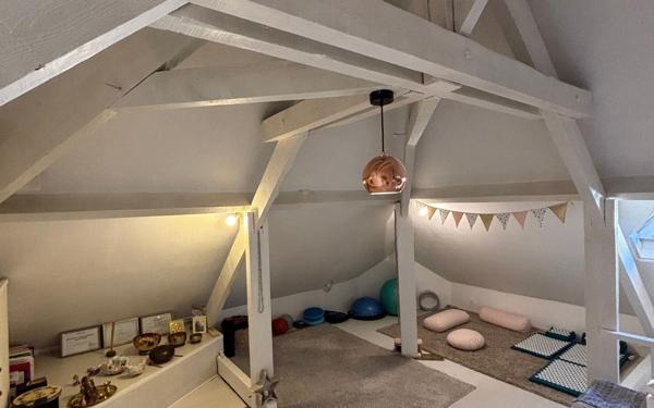 Maison à vendre    7 pièces •  Billère