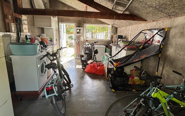 Maison à vendre    7 pièces •  Billère