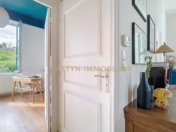 Neuville-sur-Saône (69250) Sublime T4 rénové dans un ancien couvent