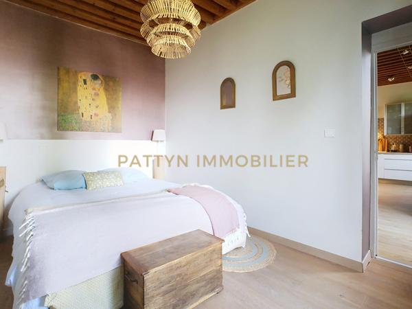 Neuville-sur-Saône (69250) Sublime T4 rénové dans un ancien couvent