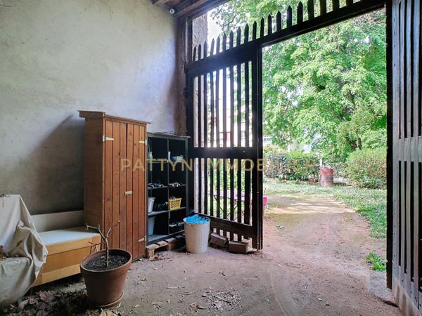 Neuville-sur-Saône (69250) Sublime T4 rénové dans un ancien couvent