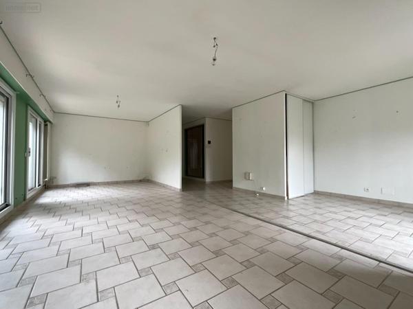 Maison à vendre à Nazelles-Négron dans l'Indre-et-Loire (37530), ref : 95-43