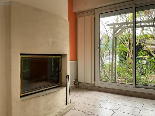 Maison à vendre à Nazelles-Négron dans l'Indre-et-Loire (37530), ref : 95-43