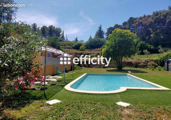 Maison
         6 pièces
        - 127 m² 540 000 € *