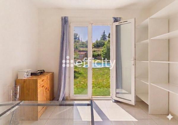 Maison
         6 pièces
        - 127 m² 540 000 € *