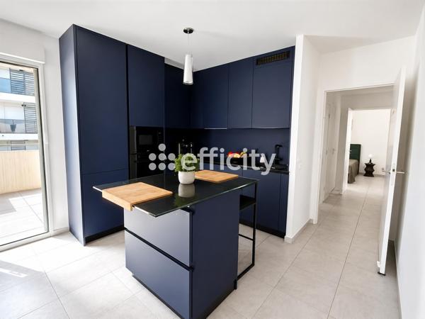 Appartement
         4 pièces
        - 77 m² Exclusivité 565 000 € *