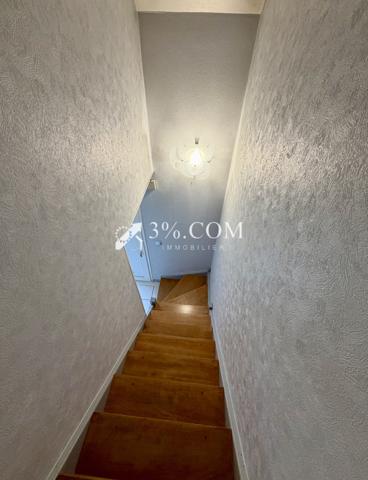 Maison
                                                                                                                                                                                                                                                                                                                        4 pièce(s)                                                                                                                                                                                                          3 chambre(s)                                                                                                                                                                                                          81.04  m²