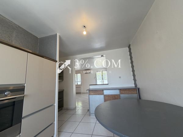 Maison
                                                                                                                                                                                                                                                                                                                        4 pièce(s)                                                                                                                                                                                                          3 chambre(s)                                                                                                                                                                                                          81.04  m²